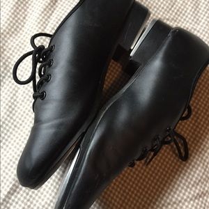 Women’s Tap Shoes